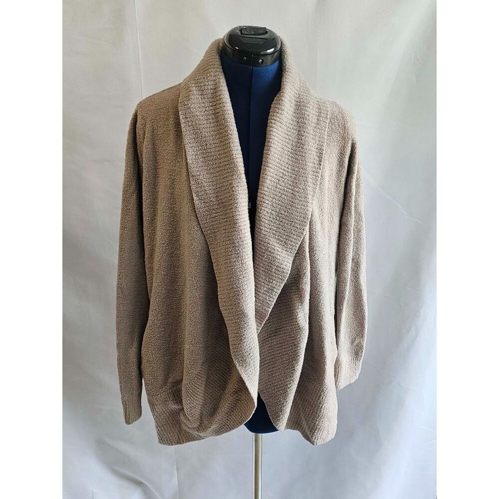 Autumn Fashion Minimalist Boho Barefoot Dreams CozyChic Lite Taupe Cardigan M